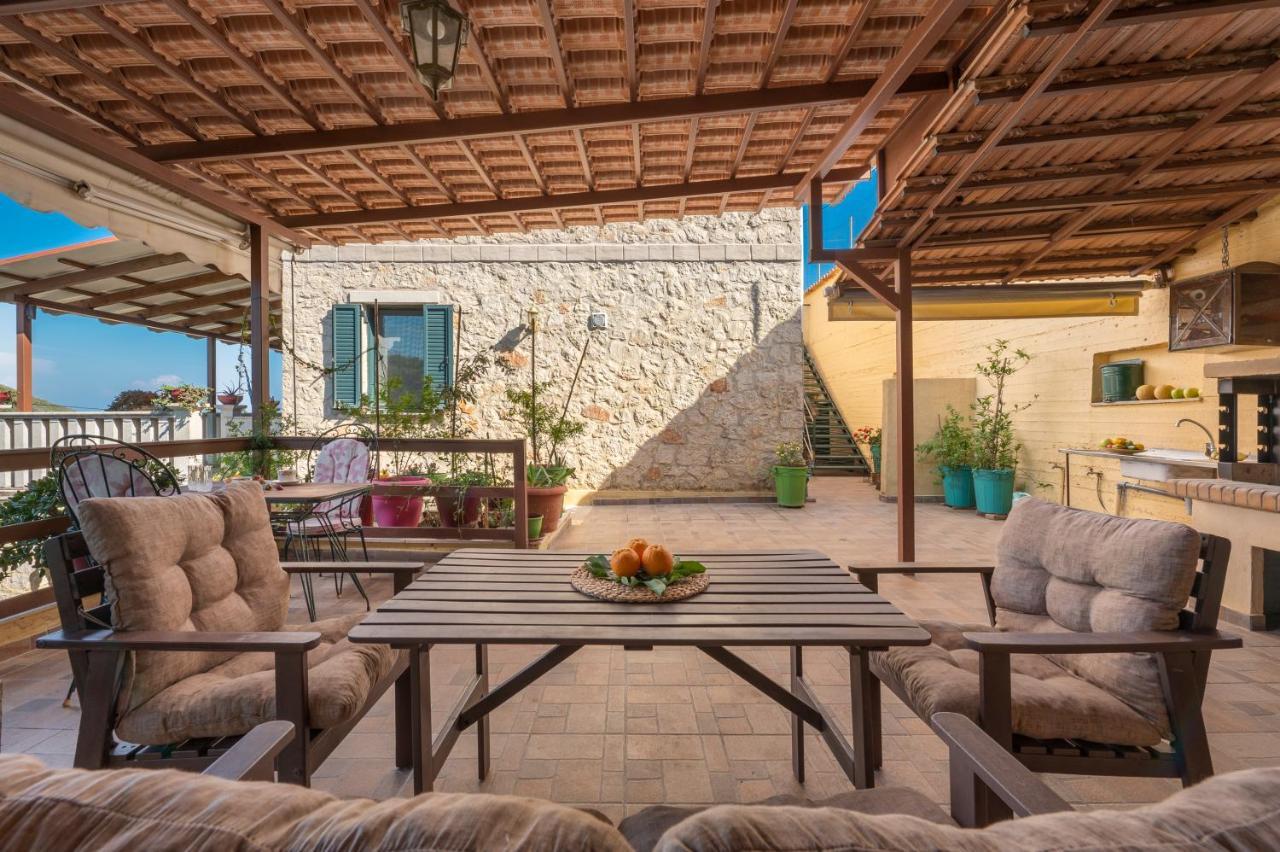 Zakynthos Shipwreck Nearby&Easy Parking&Barbecue Patio Appartement Agios Nikolaos  Buitenkant foto